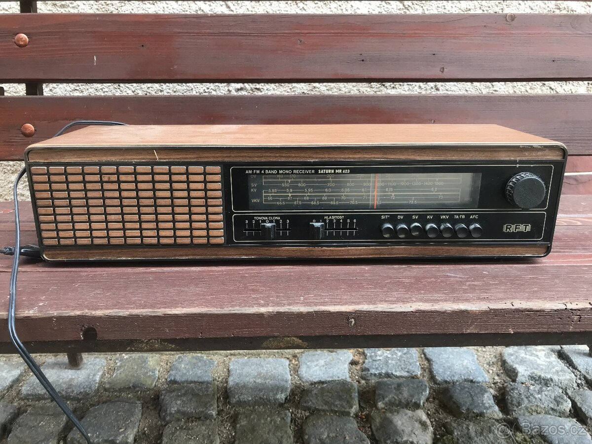 Retro radia - 2