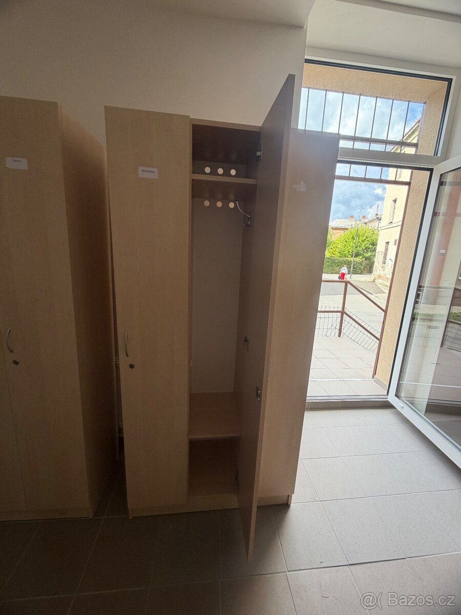 Šatní skříňky - 2