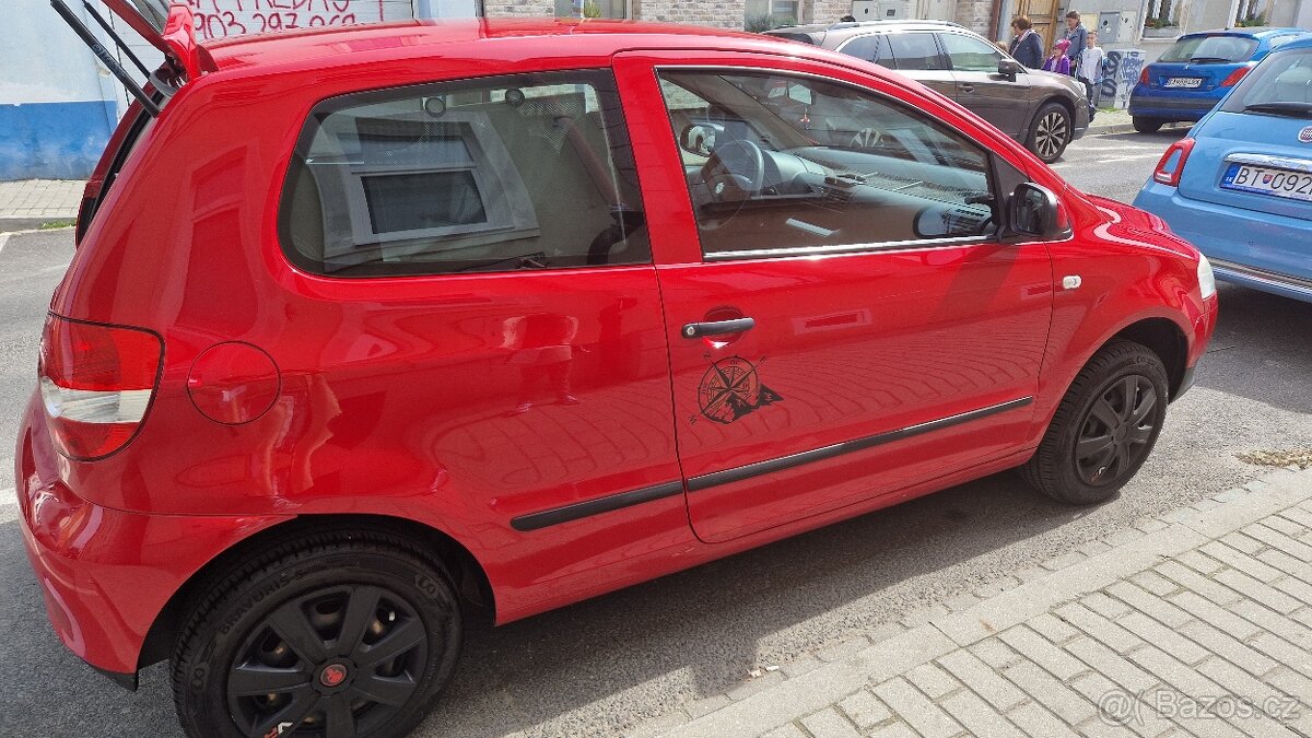 Auto vw Fox - 2