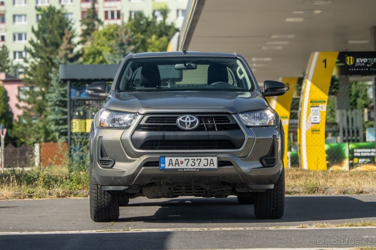 Toyota Hilux MT/6 110kW - 2