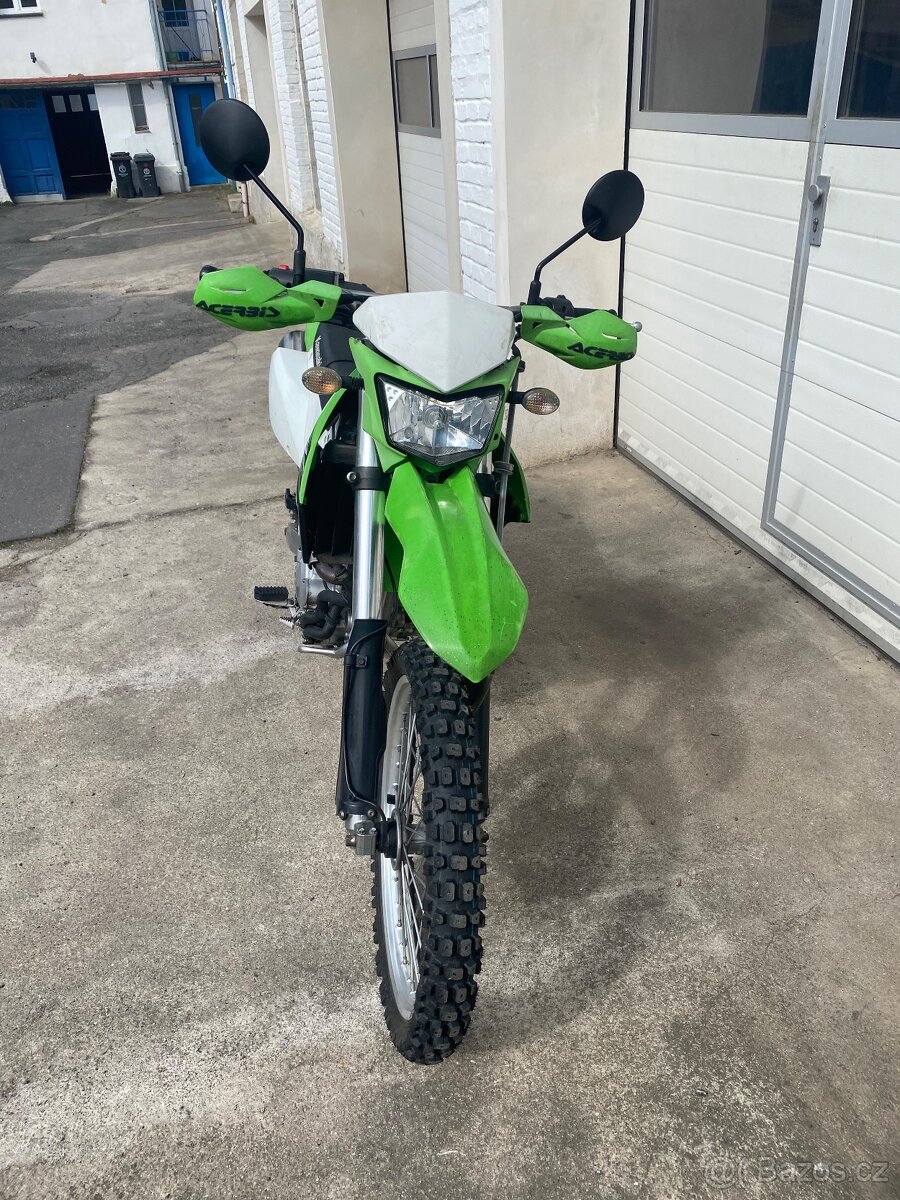 Kawasaki klx 250 2016