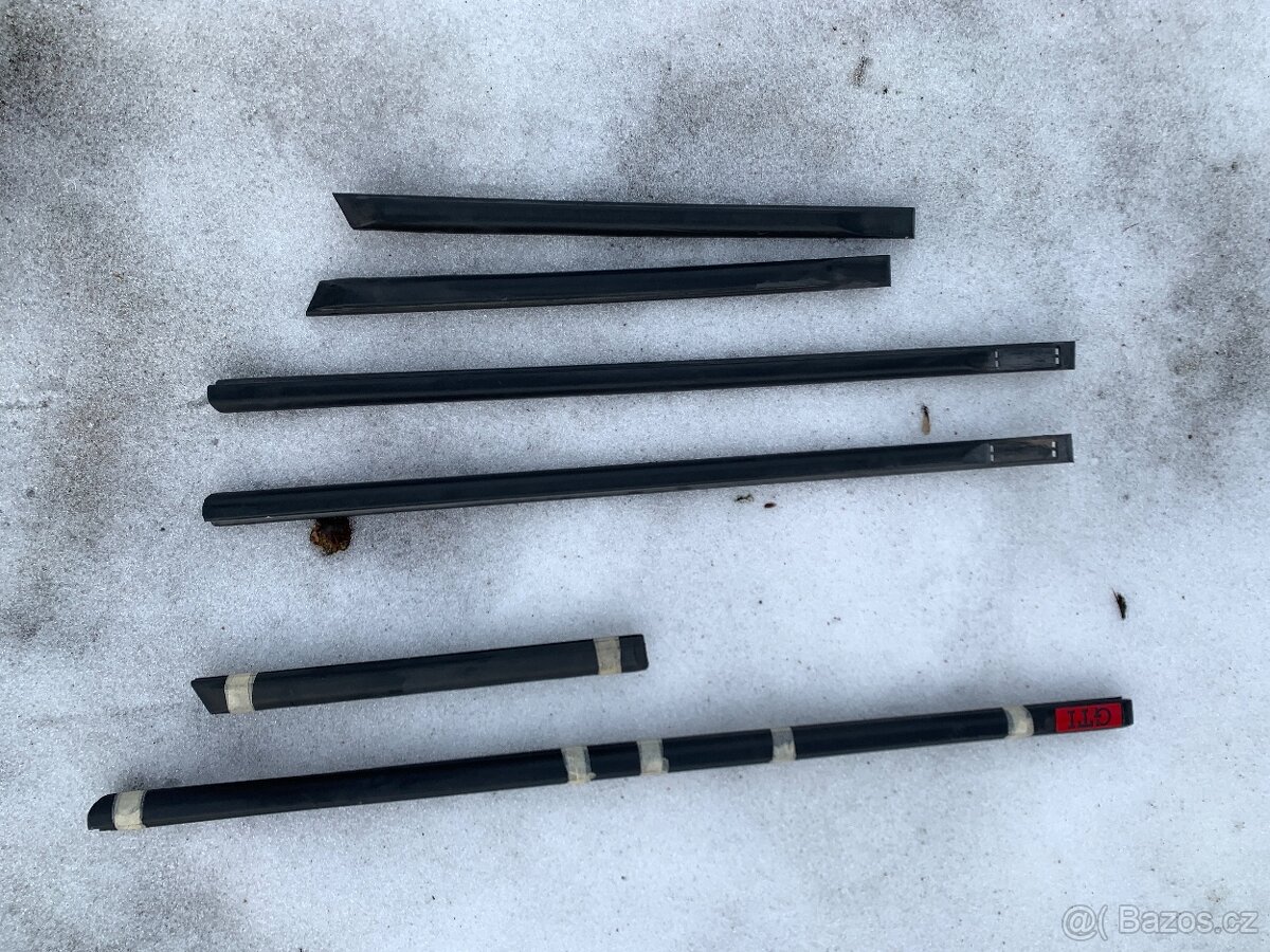 Golf Mk2 GTI boční úzke lišty 3dv./5dv. - 2