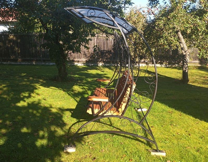 Zahradní kovová houpačka - 2