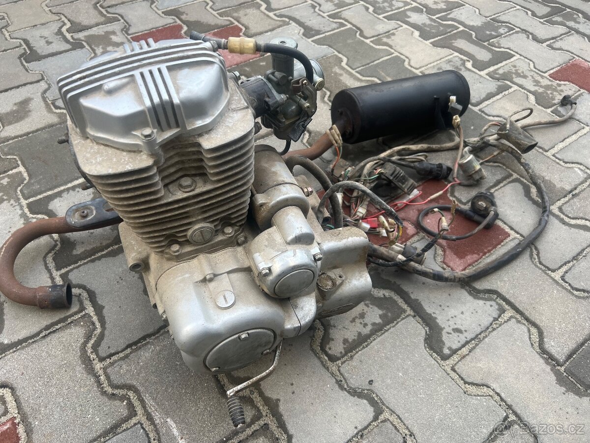 Motor čtyřkolka , pitbike - 2