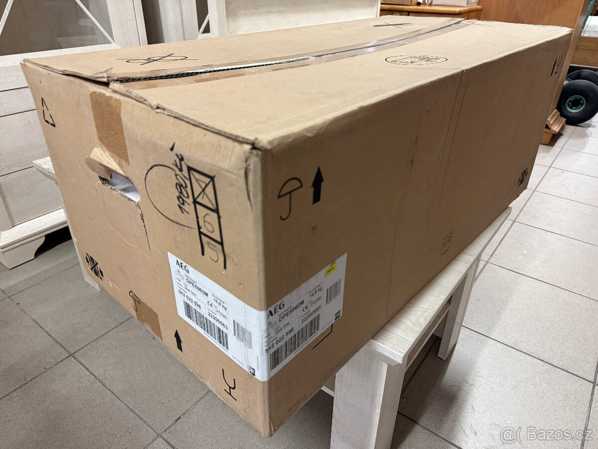 Nové vestavné digestoře 90cm AEG , - 2