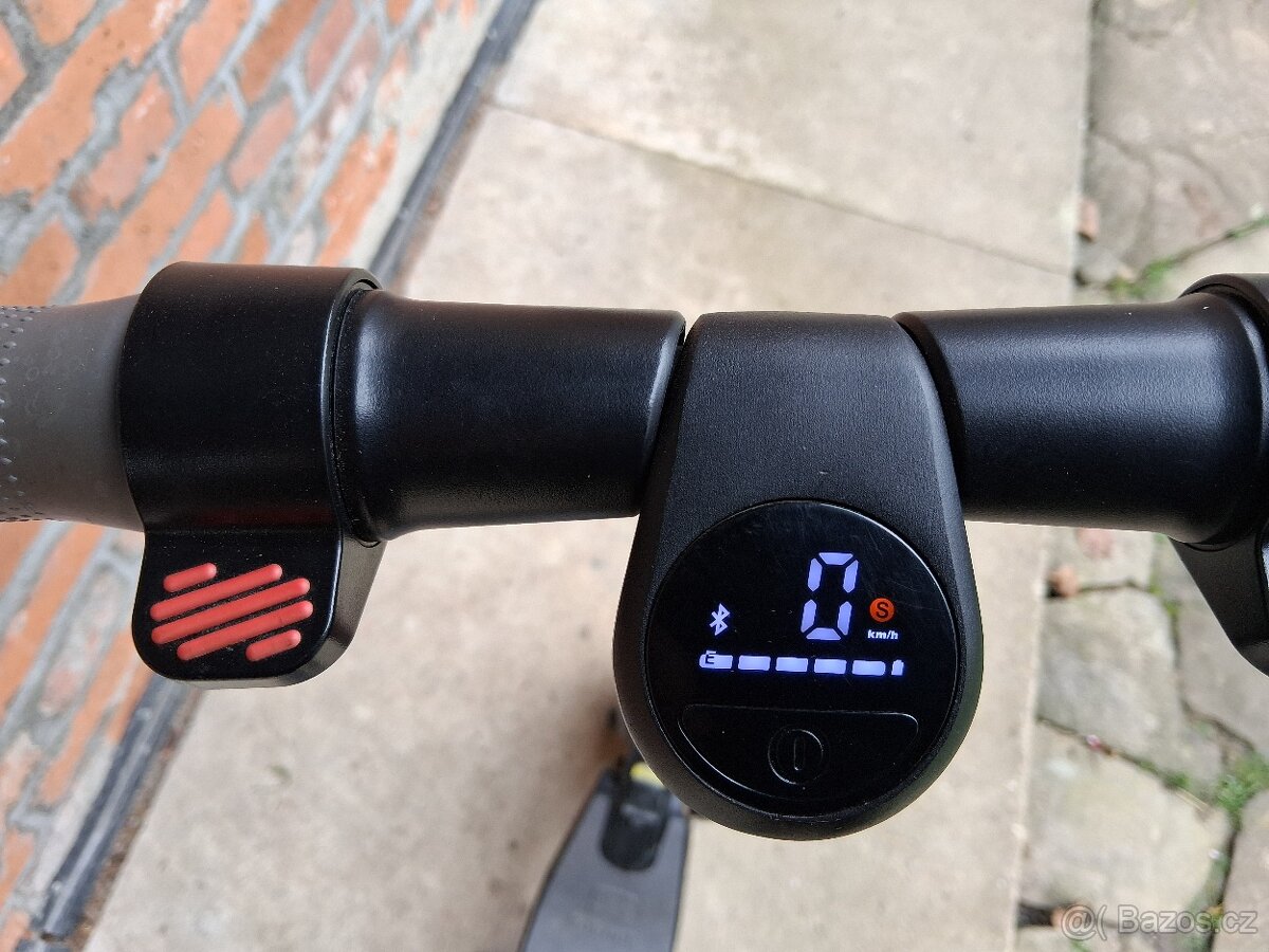 Elektro koloběžka Segway - 2