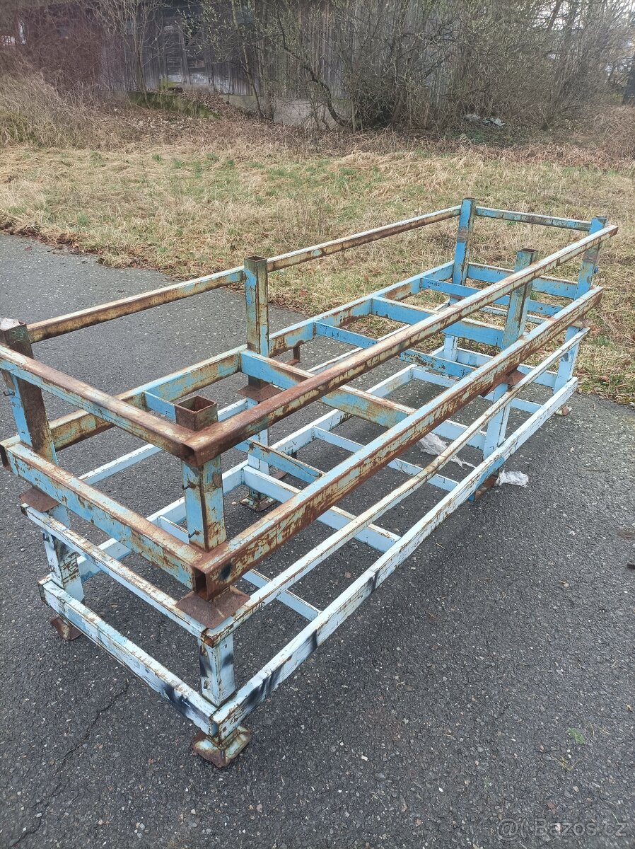 Paletové regály stohovatelné - 2