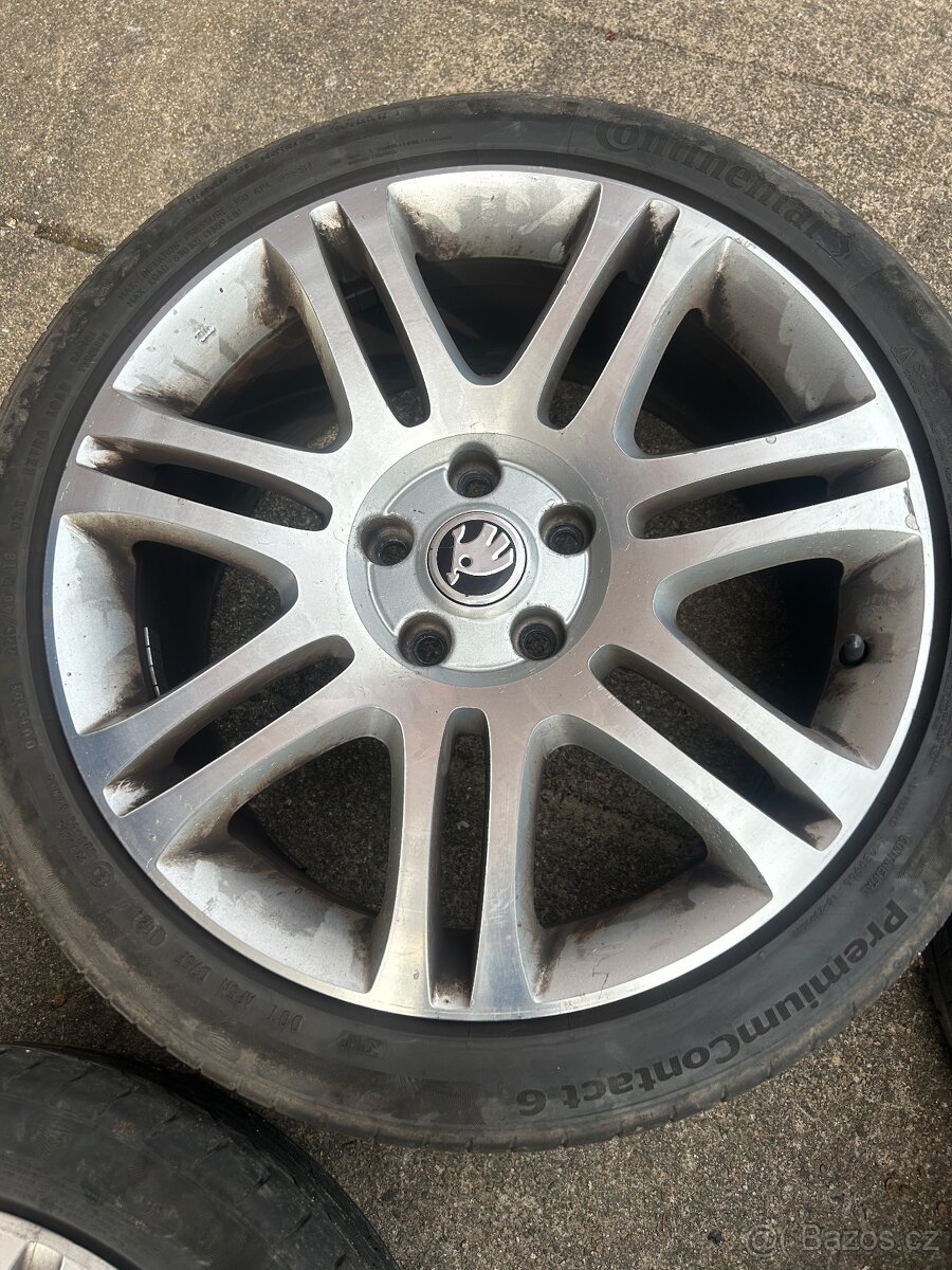 Themisto 5x112 18” 225/40 - 2