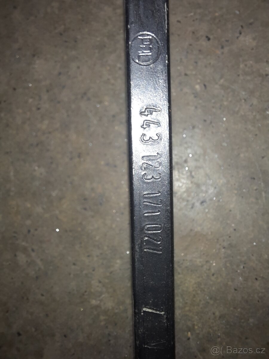 Ramínka stěračů, škoda 110r ? - 2