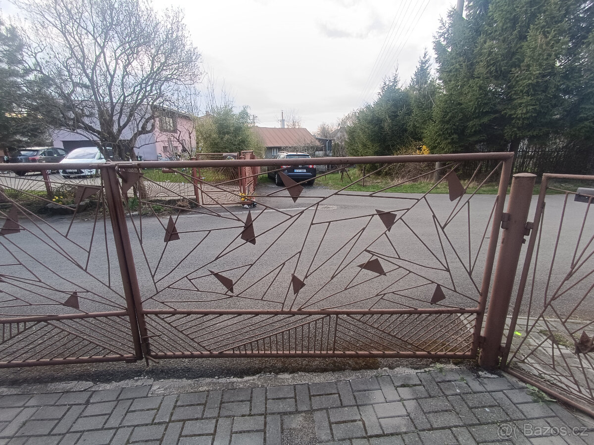 prodám železná vrata - 2