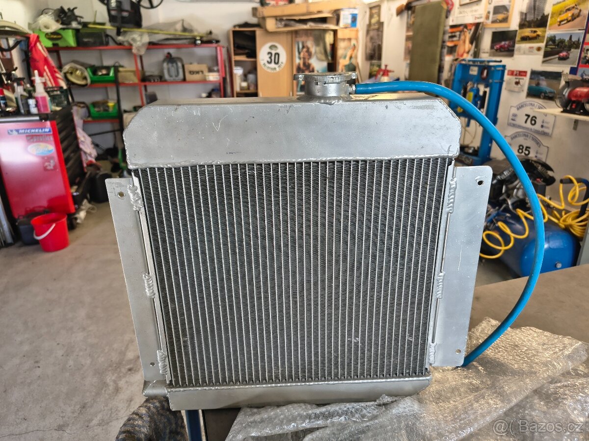 BMW e 10 , chladič - 2