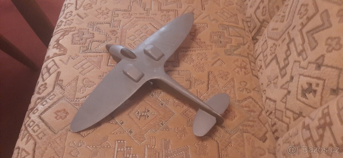Kovový odlitek SPITFIRE - 2