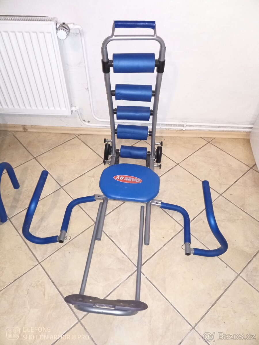 Posilovací stroj na břicho - 2 VARIANTY - 2