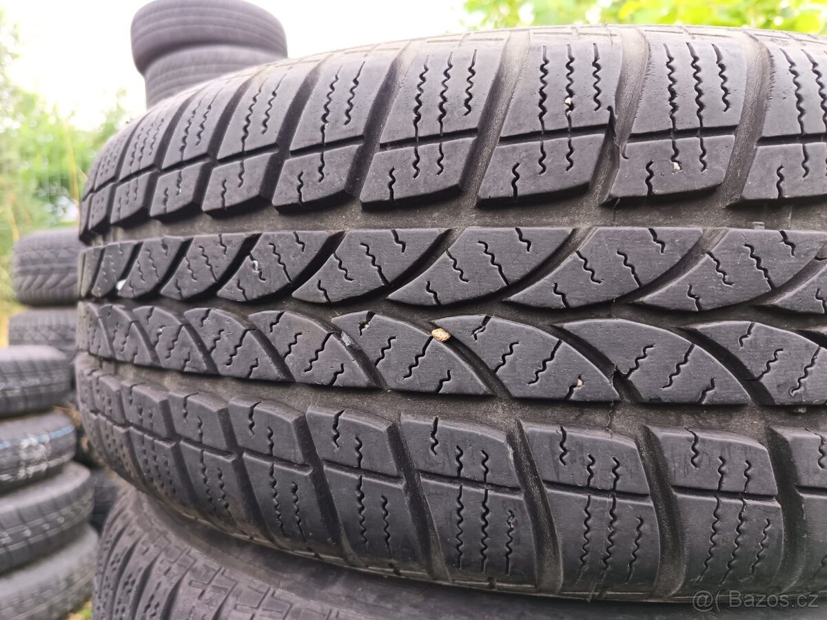 205/55 R16 zimní pneu Riken 6-7 mm - 2
