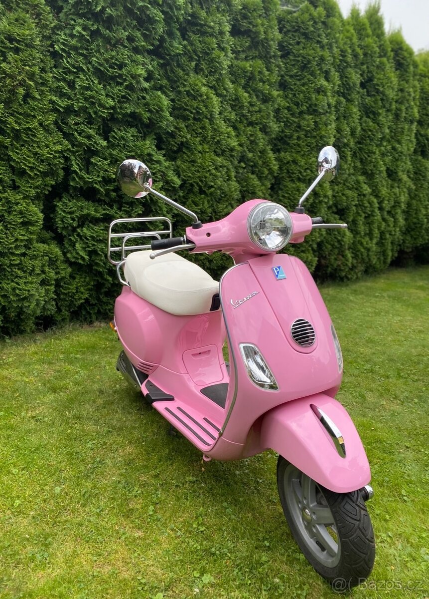 Vespa LX 50, limitovaná edice, růžová - 2