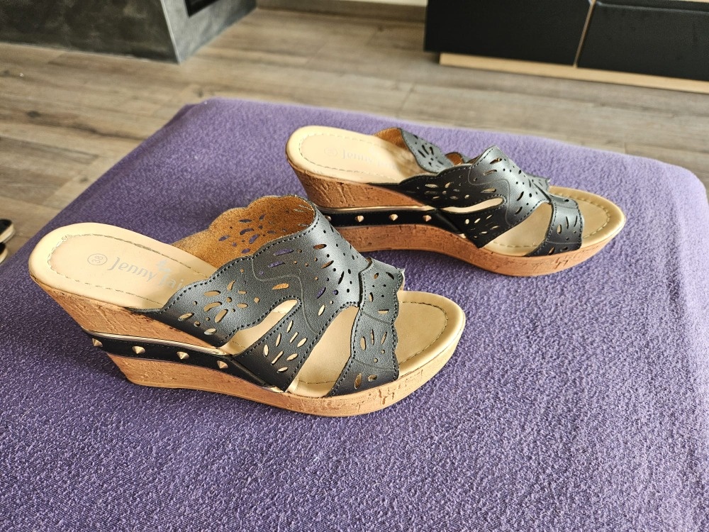 Dámské boty, 6 párů, vel 38 - 2