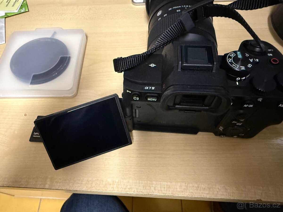 Kombo SONY a7 IV + Objektiv Sigma + SD Lexar + Filter atd. - 2