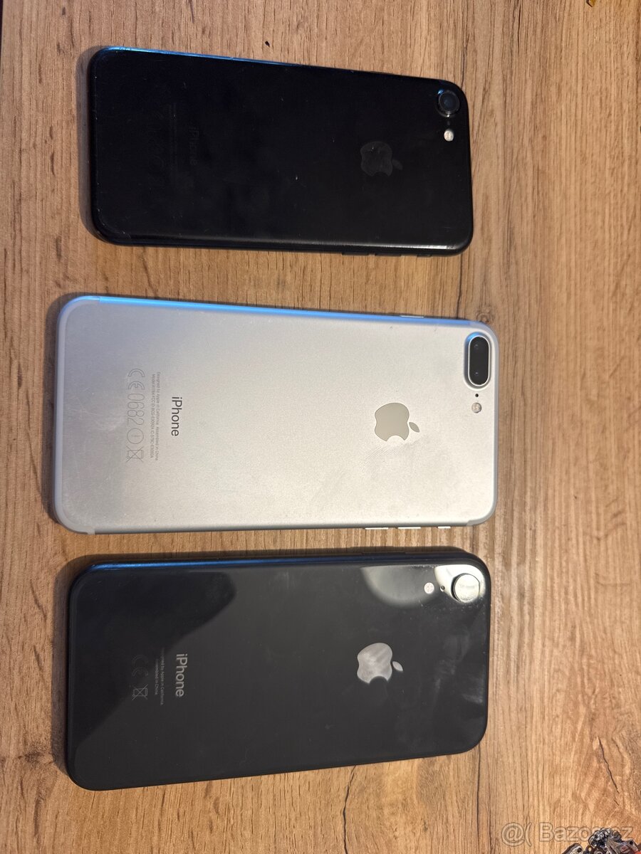 iPhone zablokovaný na díly - 2