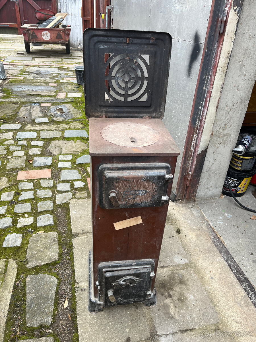 Kamínka - Petry - 2