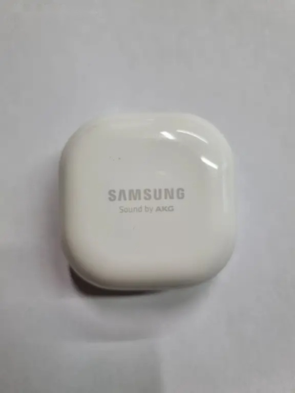 Bluetooth sluchátka Samsung Galaxy Buds Live - 2