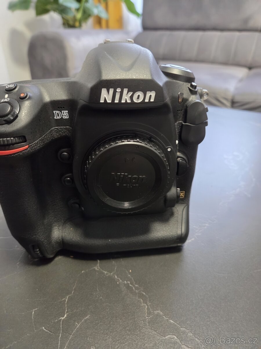NIKON D5 - 2