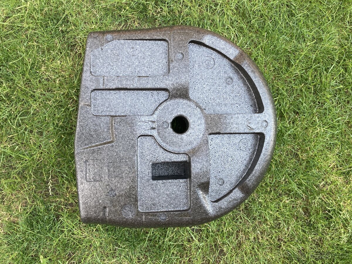 výplň náhradního kola VW polo 6R 2010- 2015 - 2