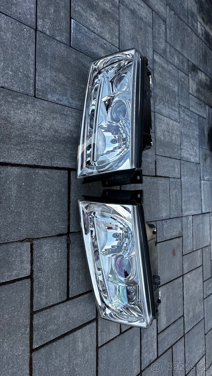 Xenony škoda octavia 1 - 2