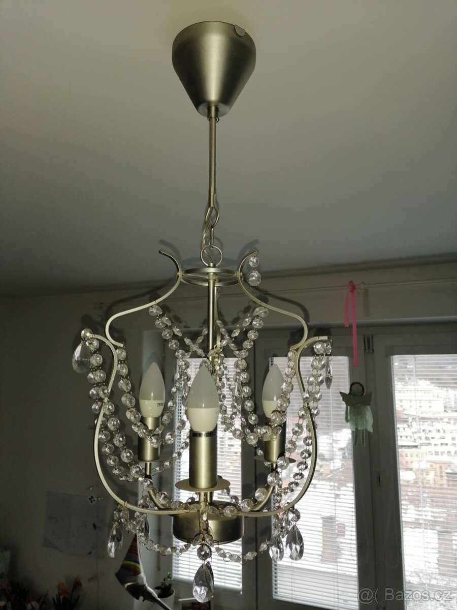 Lustr Ikea jako pro princezny - 2