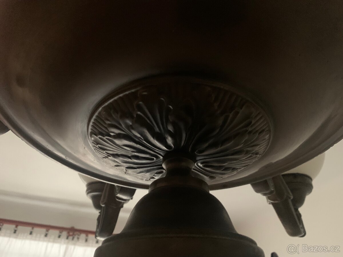 Starožitný lustr - 2