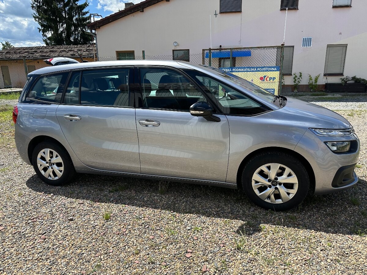 Citroen Grand C4 SpaceTourer 1,2 PureTech r.v.2021 7-MÍST - 2