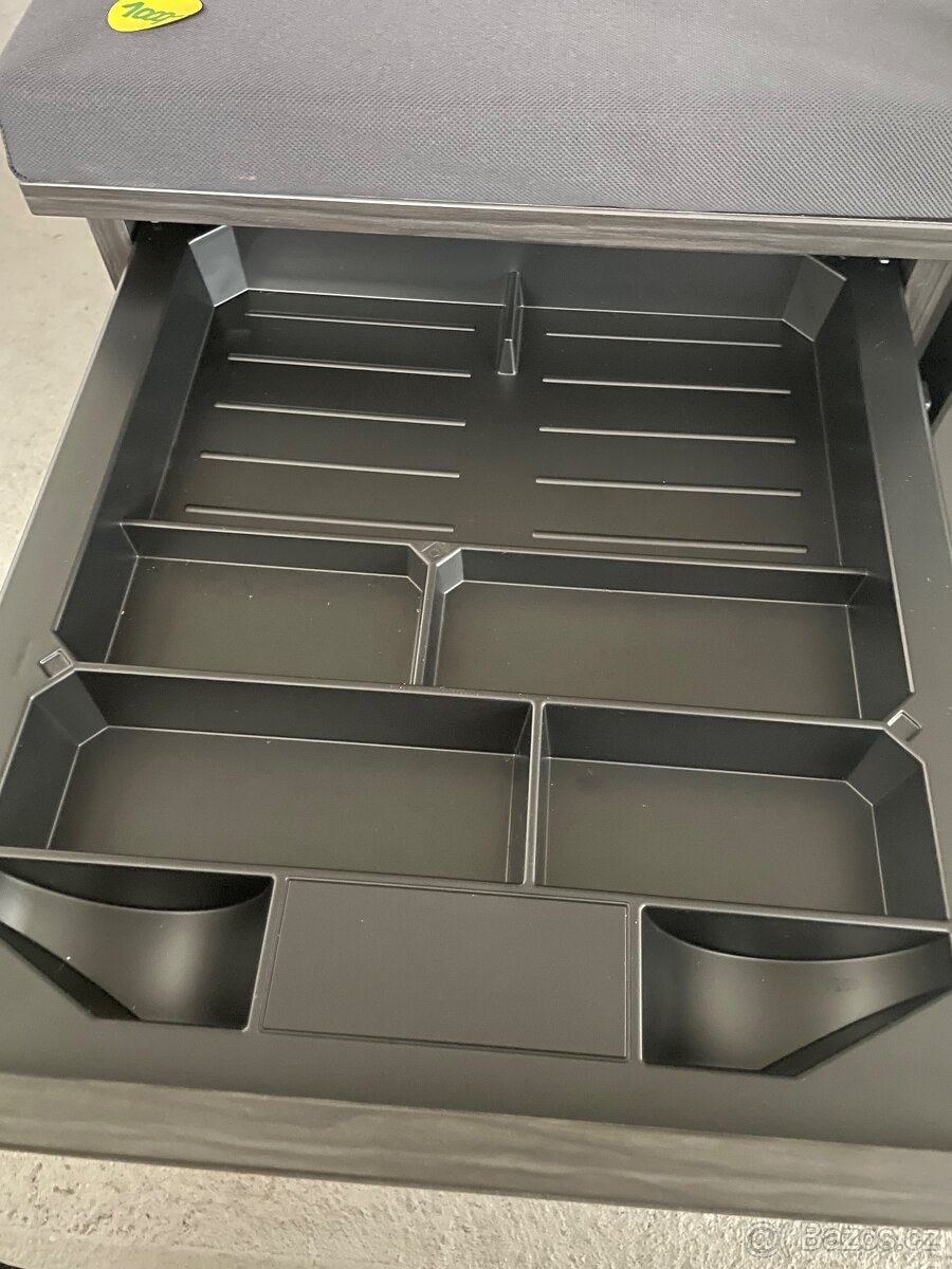 Sedací kontejner - 2