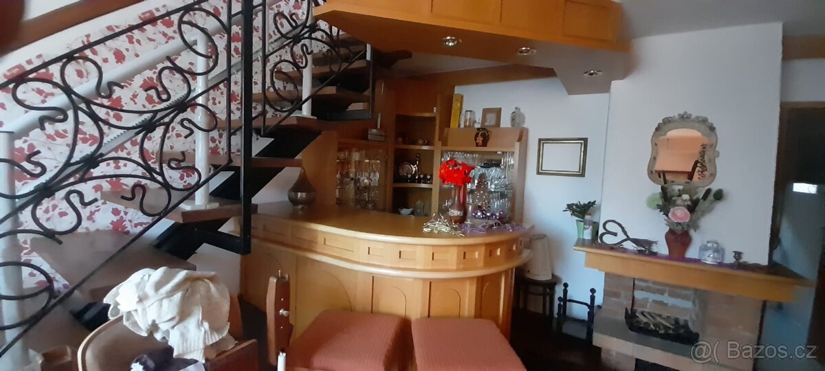 Bar - 2