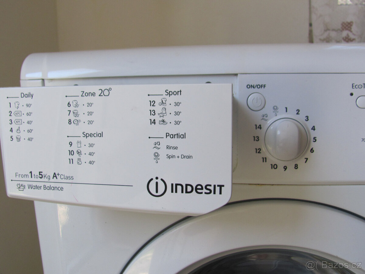 ÚZKÁ PRAČKA INDESIT - 5kg - A+ - 2