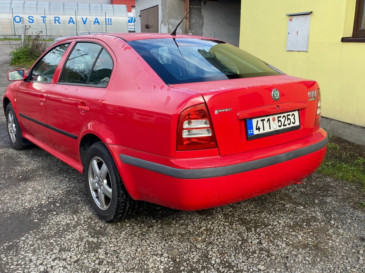 Škoda octavia 2,0 benzín - 2