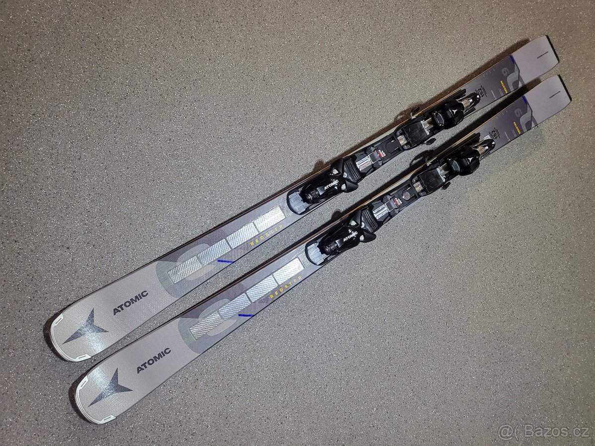 SJEZD.CARV. LYŽE ATOMIC REDSTER Q9 - 152 CM - 2