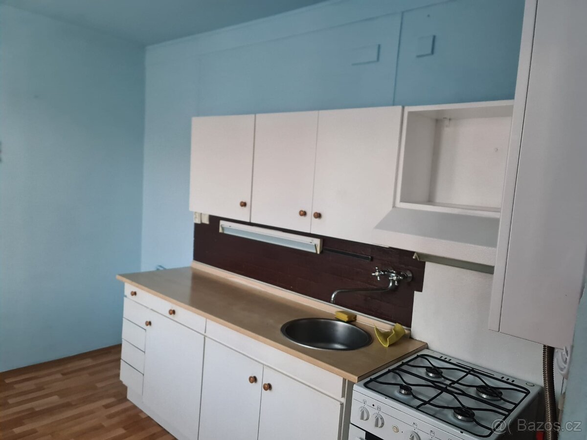 Pronájem bytu 2+1, 60 m², ul. Boženy Němcové, Jeseník. - 2