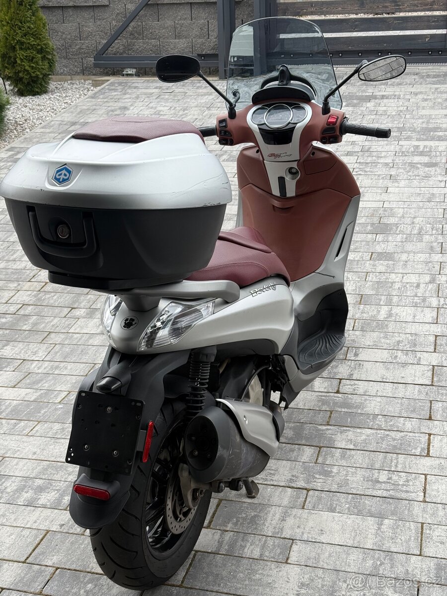 Piaggio beverly 350 Sport touring - 2