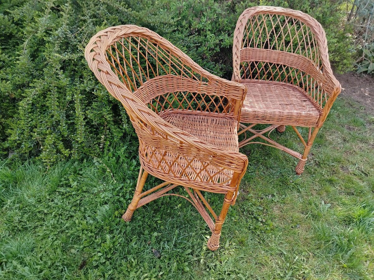 Prodám proutěná křesla - 2