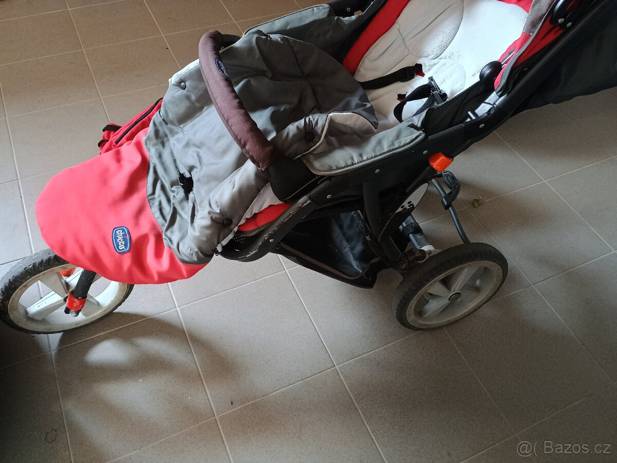 kočárek Chicco trojkombinace - 2
