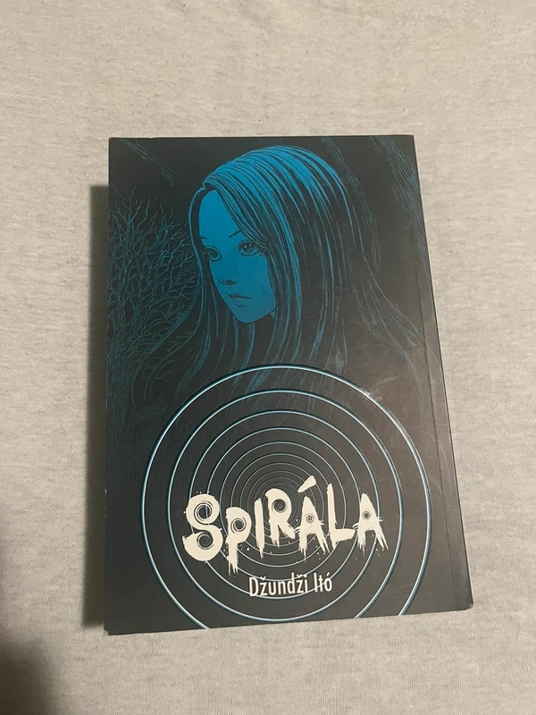 Prodám více knih Manga - 2