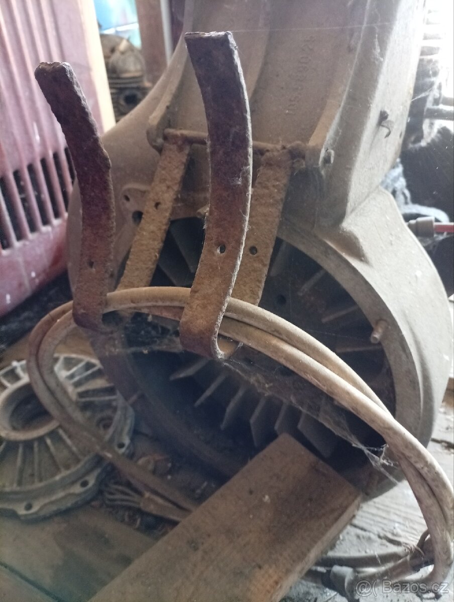 Stabilni motor viz foto - 2