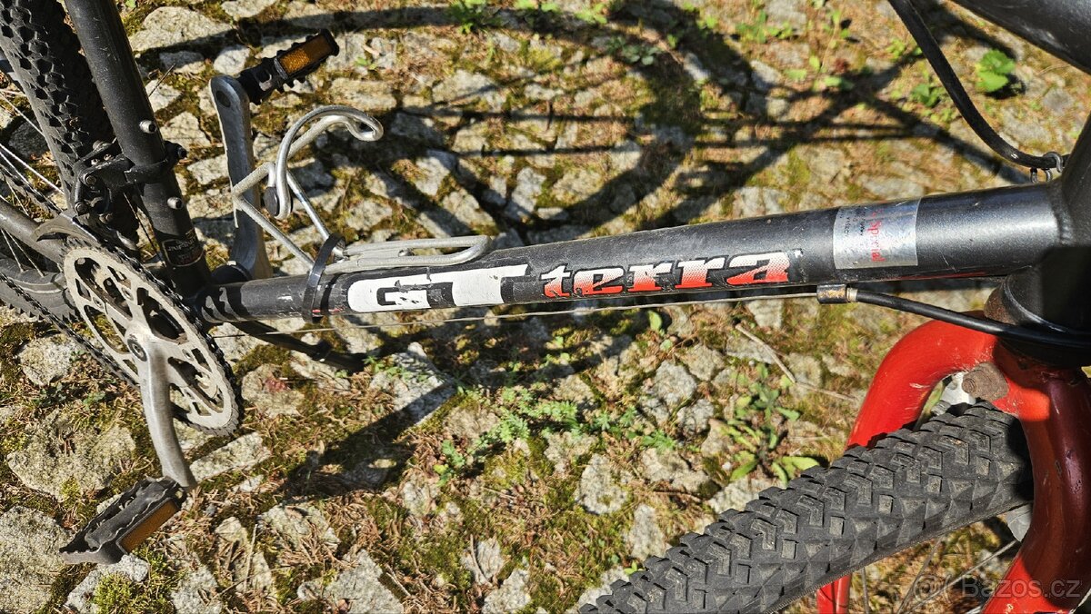 Horské kolo GT - 2