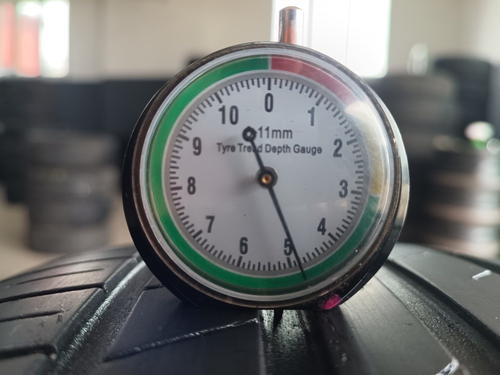 225/55 R17 GOODYEAR (2119) - 2