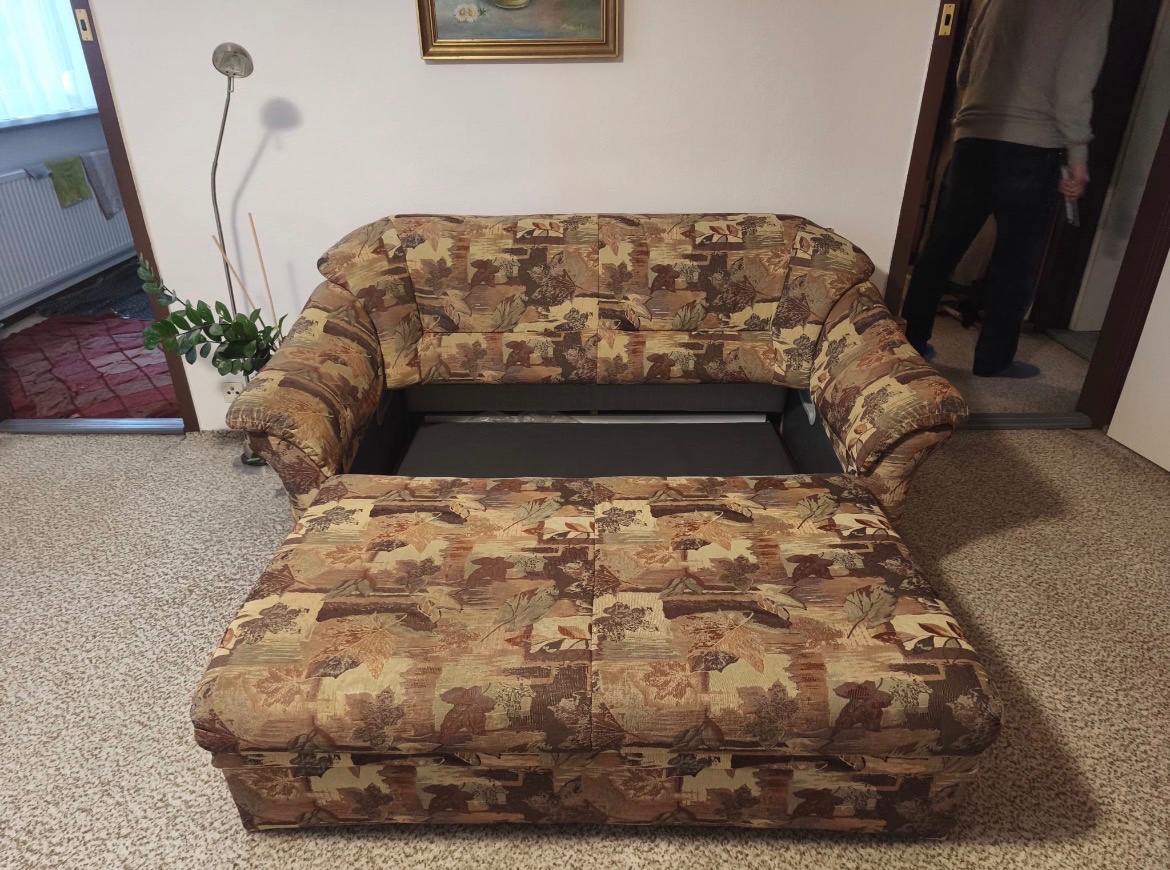 Sedačka, rozkládací i na spaní - 2