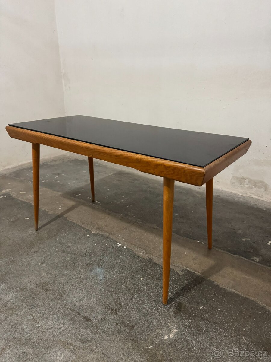 Konferenční stolek - J. Jiroutek - 2