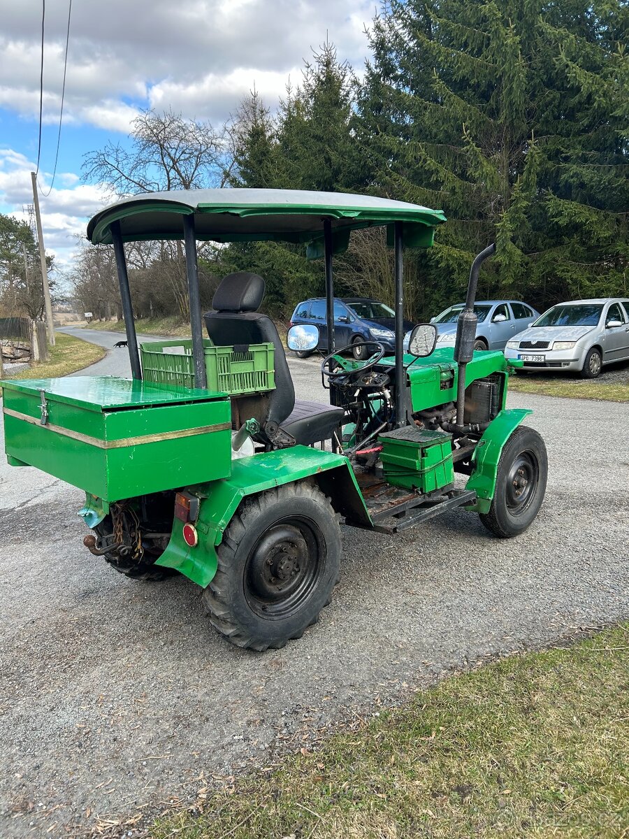Traktor domácí výroby - 2