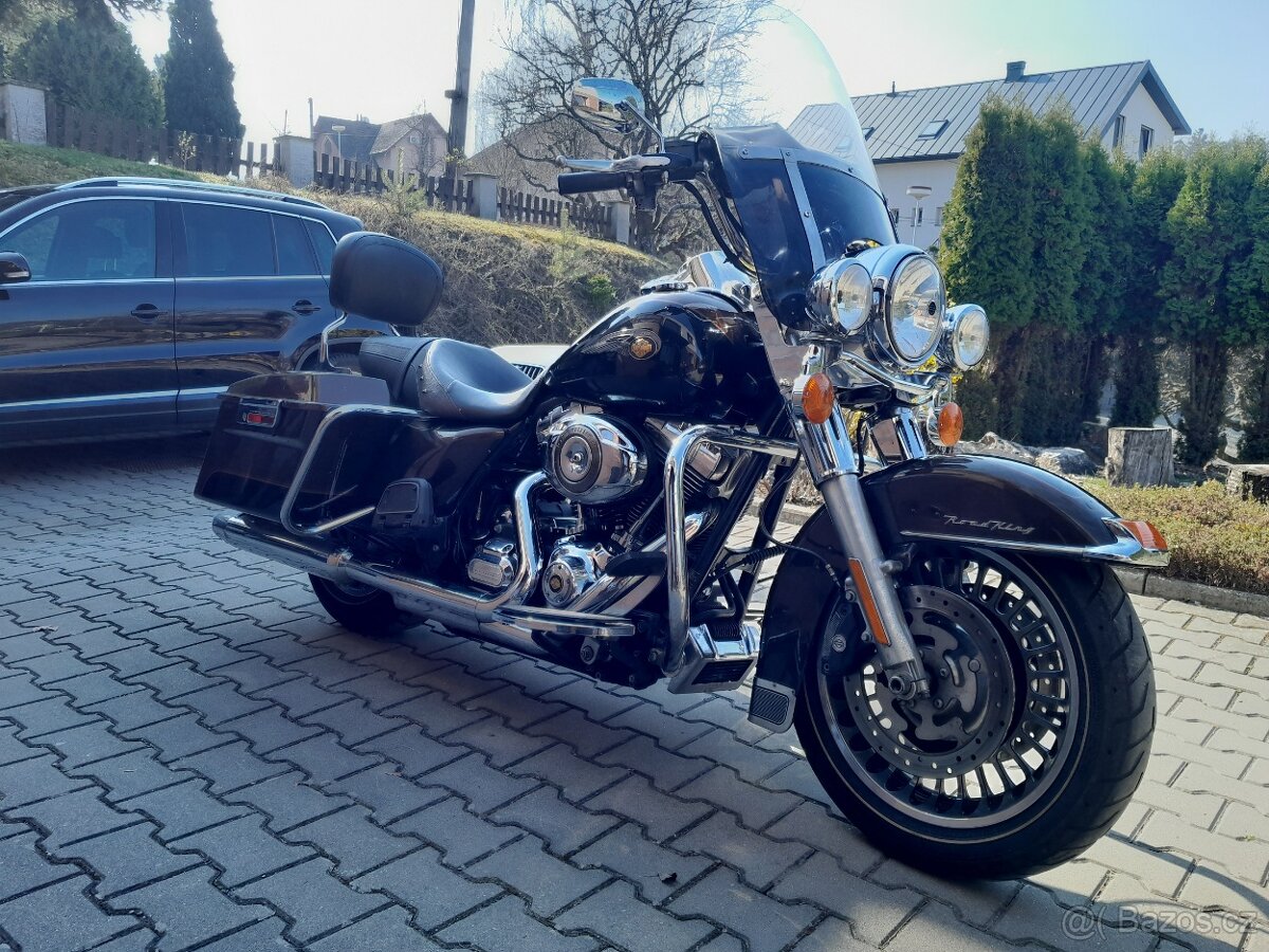 Harley Davidson FLHR Road King - 2