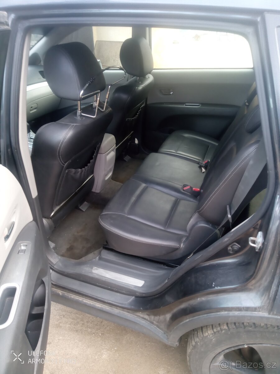 Subaru Tribeca - 2