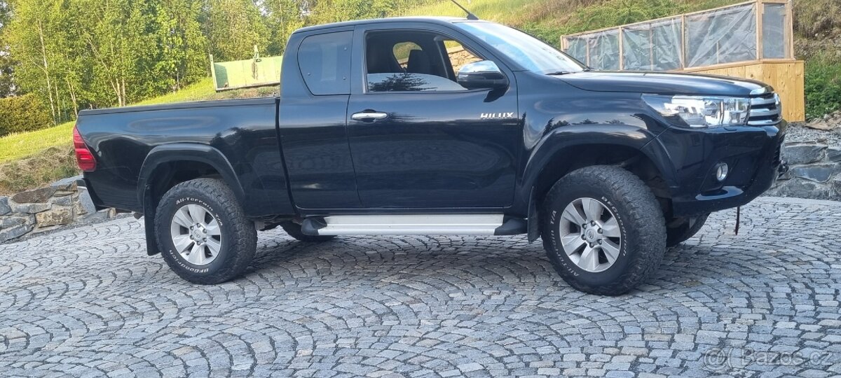 Prodám Toyotu hilux