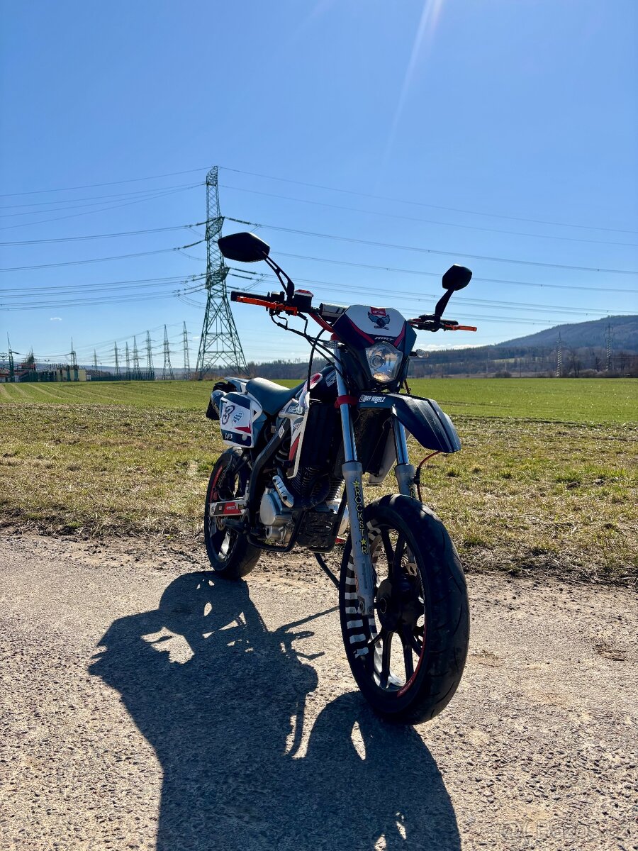 Rieju MRT 125